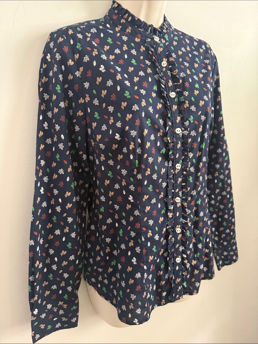 Tommy Hilfiger Navy Autumn Fall Floral Ruffle-Trim Button Down Shirt - Picture 5 of 12